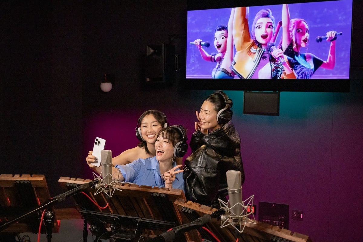 Arden Cho (Rumi), May Hong (Mira), and Ji-young Yoo (Zoey) in Kpop Demon Hunters